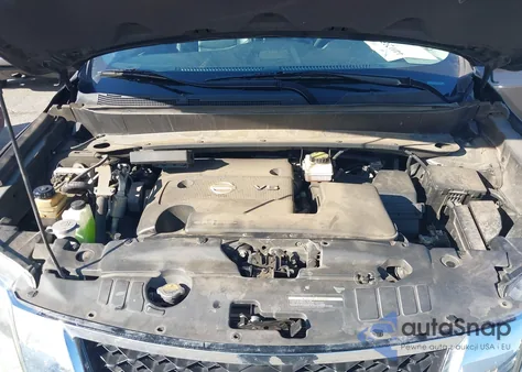 2015 Nissan Pathfinder Platinum из США, поврежденный, VIN 5N1AR2MM9FC658194